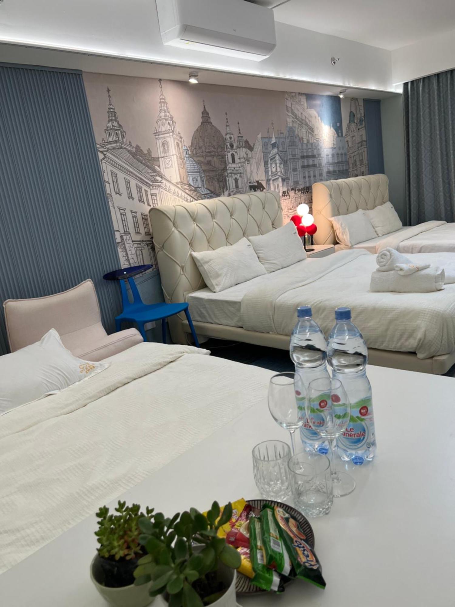 Luxurious European Style Penthouse Modern Apart Ment Cross City Of Dreams Okada Solaire Moa Airport Manila Exterior foto